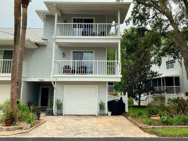 2015 Vista Del Sol Unit 108, Lutz, FL 33558 - photo 2