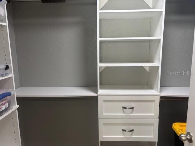7144 Remington Oaks Loop, Lakeland, FL 33810 - view of closet