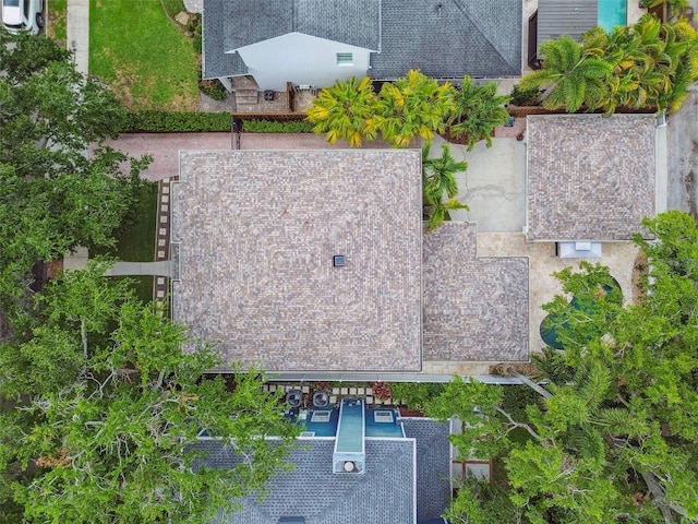 2522 W Watrous Ave, Tampa, FL 33629 - aerial view of property and surrounding area featuring a pool area