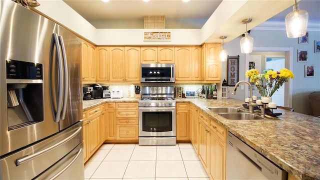 8679 Burning Tree Cir, Seminole, FL 33777 - photo 17