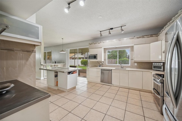 27133 Sea Breeze Way, Wesley Chapel, FL 33544 - photo 61