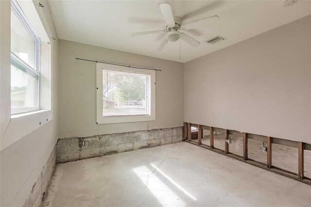 647 74th Ave N, Saint Petersburg, FL 33702 - photo 7