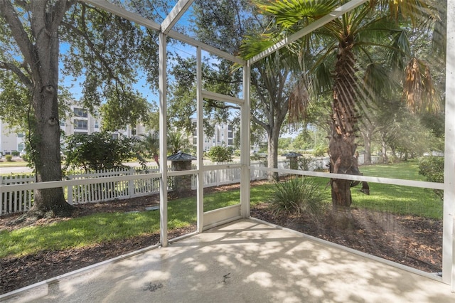 7001 Interbay Blvd Unit 242, Tampa, FL 33616 - view of unfurnished sunroom