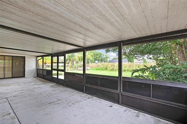 1717 Osprey Ln, Lutz, FL 33549 - view of unfurnished sunroom