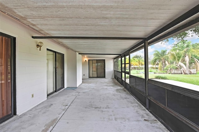 1717 Osprey Ln, Lutz, FL 33549 - view of unfurnished sunroom