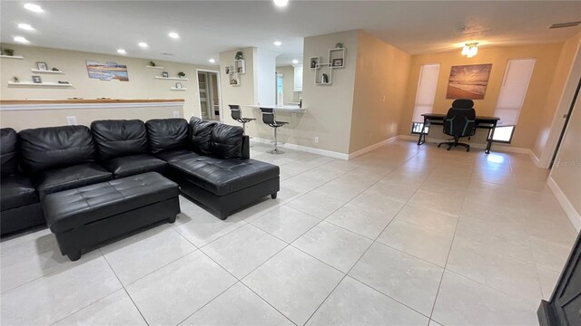 5614 Kenny Dr, Tampa, FL 33617 - photo 28