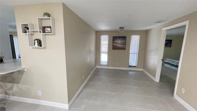 5614 Kenny Dr, Tampa, FL 33617 - photo 36