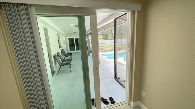 5614 Kenny Dr, Tampa, FL 33617 - photo 46