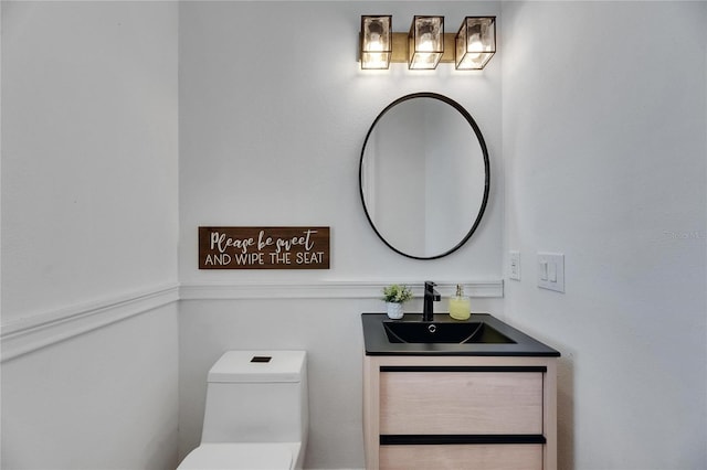 6512 Simone Shores Cir, Apollo Beach, FL 33572 - bathroom featuring vanity and toilet