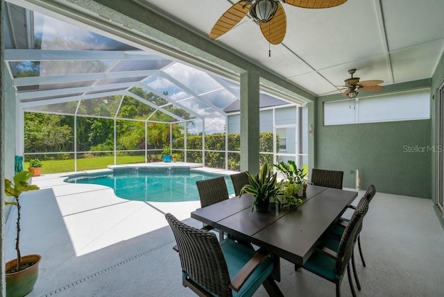 15309 Palomapark Ln, Lithia, FL 33547 - outdoor pool featuring a ceiling fan, a patio area, and a lanai