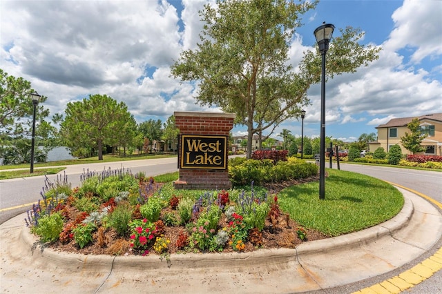 11526 Crowned Sparrow Ln, Tampa, FL 33626 - photo 40