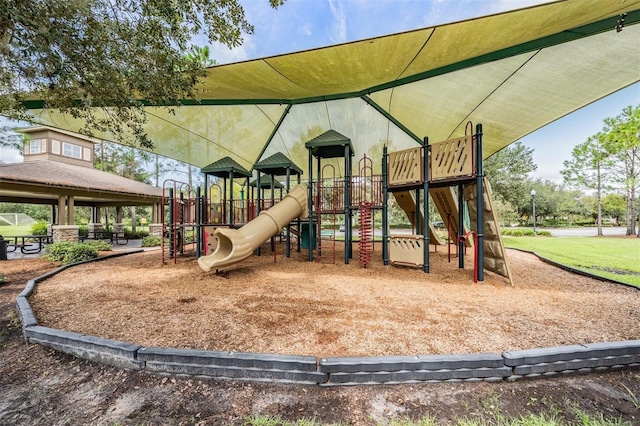 4400 English Turn Way, Wesley Chapel, FL 33543 - community play area featuring a gazebo