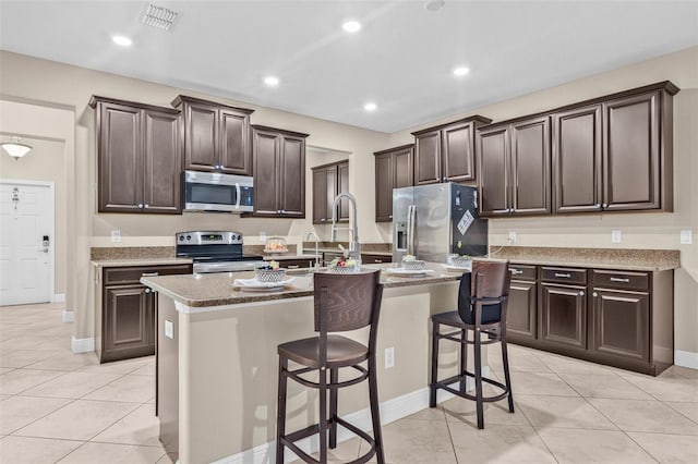 10707 Pegasus Valley Ct, Tampa, FL 33647 - photo 4