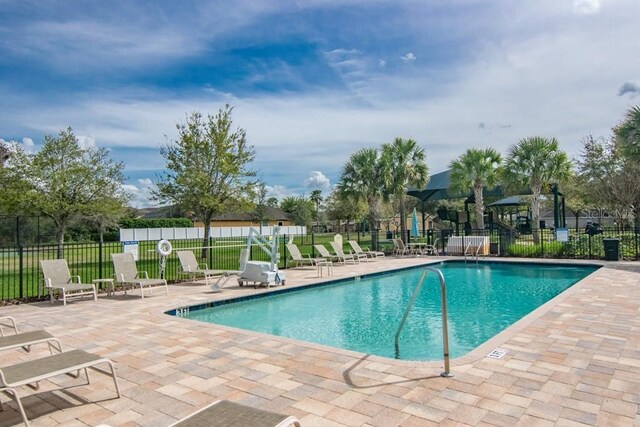 10707 Pegasus Valley Ct, Tampa, FL 33647 - photo 36