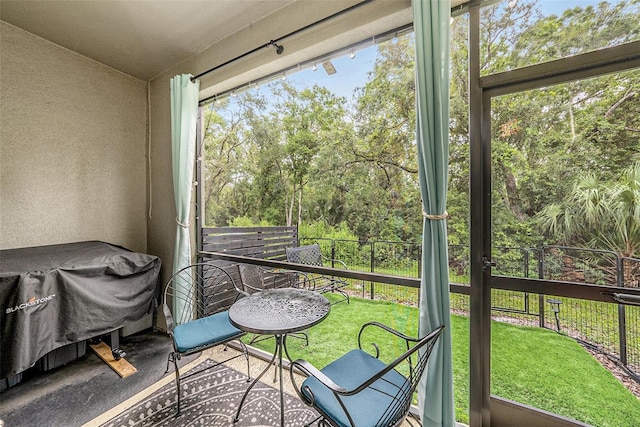 2844 Jacob Crossing Ln, Holiday, FL 34691 - view of sunroom