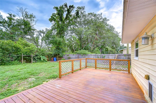 40019 Pretty Redbird Rd, Zephyrhills, FL 33540 - wooden deck featuring view of scattered trees