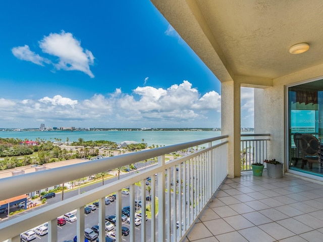 1170 Gulf Blvd Unit 1006, Clearwater Beach, FL 33767 - balcony featuring a water view
