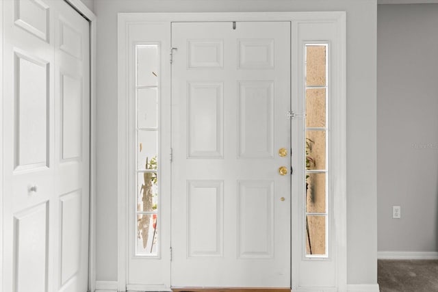2541 W Castle Rd, Citrus Springs, FL 34434 - entrance foyer with baseboards