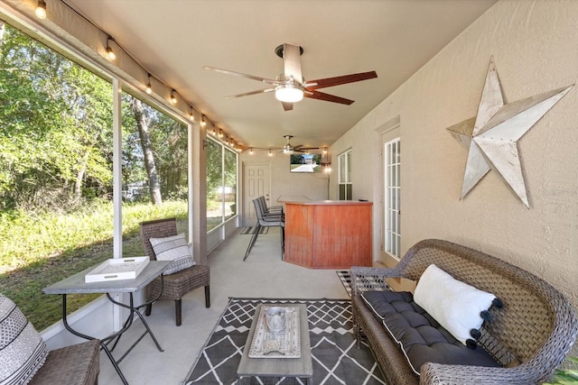 2541 W Castle Rd, Citrus Springs, FL 34434 - sunroom / solarium featuring an outdoor hangout area and ceiling fan