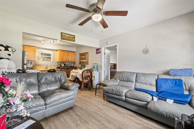 1607 Bell Shoals Rd, Brandon, FL 33511 - photo 25