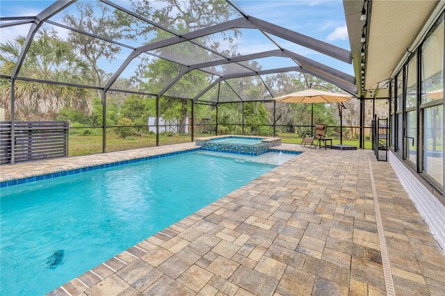 9615 Raiden Ln, Riverview, FL 33569 - view of pool featuring a patio, a pool with connected hot tub, and glass enclosure