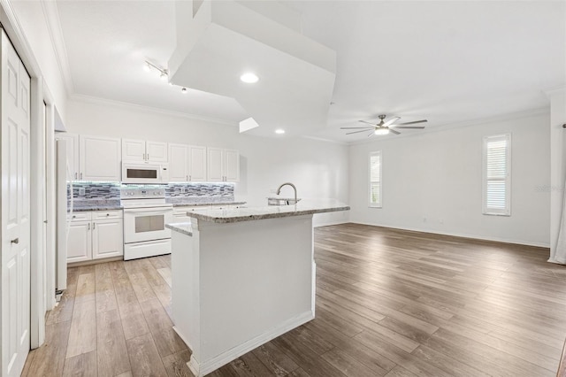 3209 Meta Ct, Largo, FL 33771 - photo 9