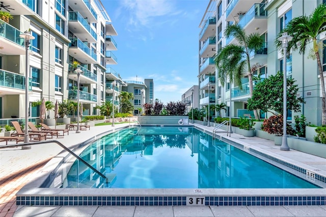 111 N 12th St Unit 1805, Tampa, FL 33602 - view of community pool