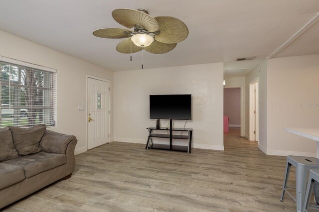 10623 103rd St, Largo, FL 33773 - photo 6