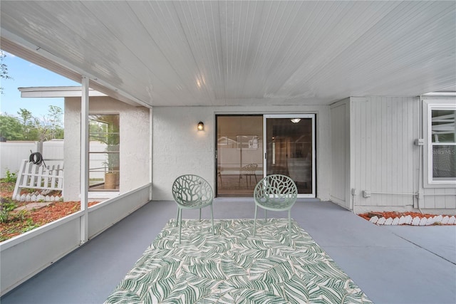 4509 Grainary Ave, Tampa, FL 33624 - view of sunroom / solarium
