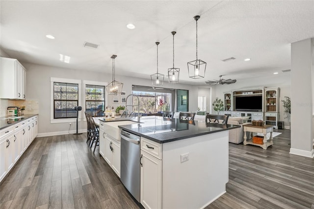 13019 Wildflower Meadow Dr, Riverview, FL 33579 - photo 8