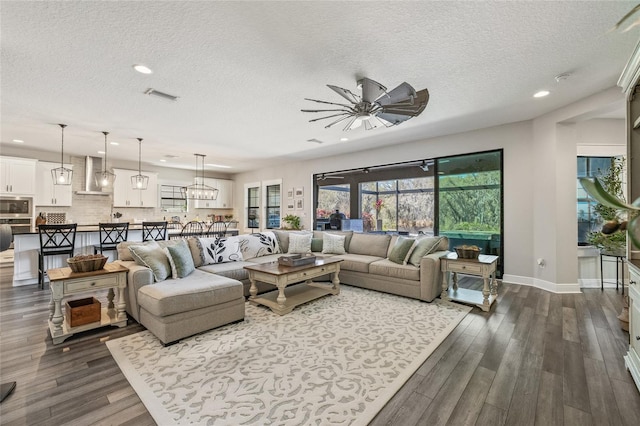 13019 Wildflower Meadow Dr, Riverview, FL 33579 - photo 9