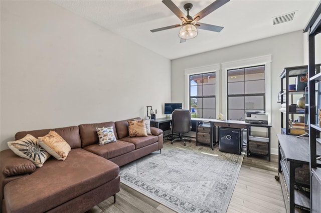 13019 Wildflower Meadow Dr, Riverview, FL 33579 - photo 11