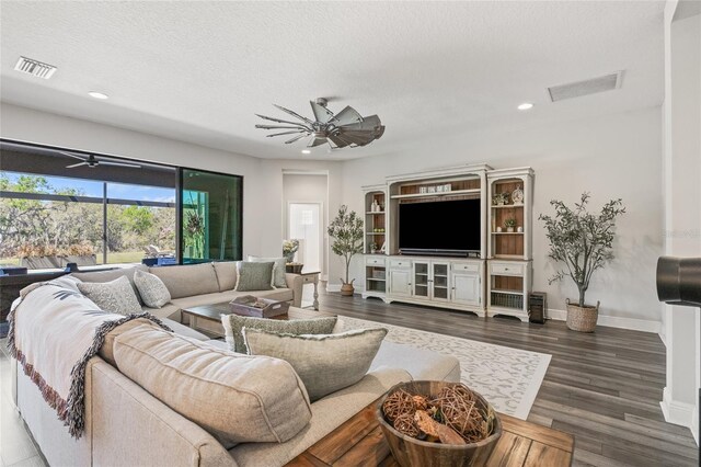 13019 Wildflower Meadow Dr, Riverview, FL 33579 - photo 34