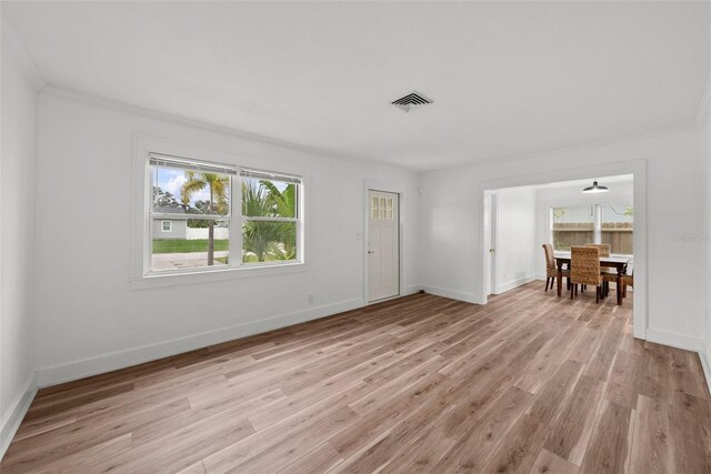 549 39th Ave NE, Saint Petersburg, FL 33703 - photo 8