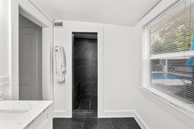 549 39th Ave NE, Saint Petersburg, FL 33703 - photo 23