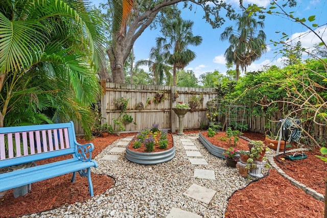 111 29th St W, Bradenton, FL 34205 - view of yard
