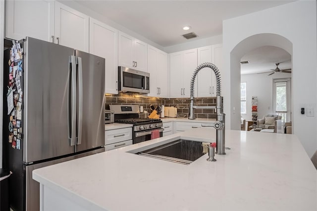3053 Pointeview Dr, Tampa, FL 33611 - photo 17