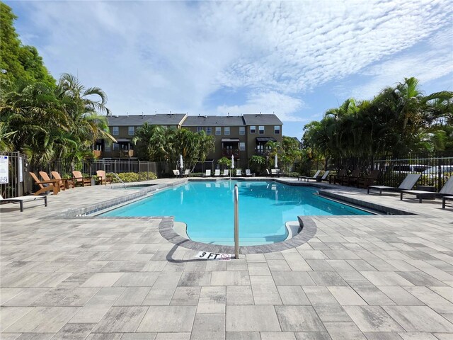 3053 Pointeview Dr, Tampa, FL 33611 - photo 34