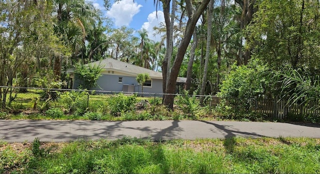 view of front of property with stucco siding