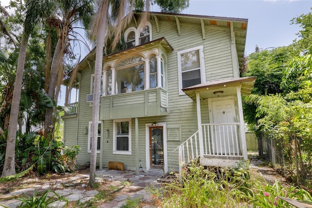 824 31st Ave N, Saint Petersburg, FL 33704 - view of front facade