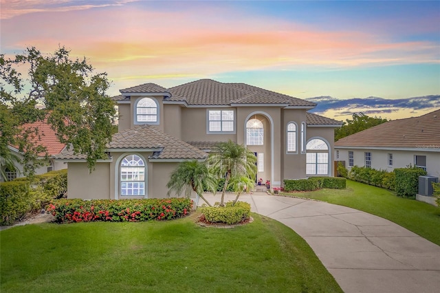 1191 Darlington Oak Dr NE, Saint Petersburg, FL 33703 - photo 1