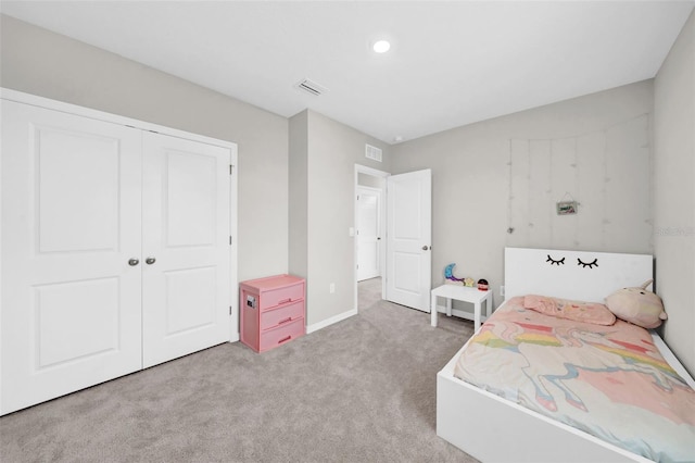 32136 Conchshell Sail St, Wesley Chapel, FL 33545 - bedroom featuring carpet, baseboards, a closet, and recessed lighting