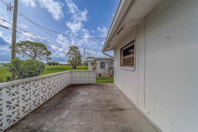 10005 41st St N, Pinellas Park, FL 33782 - view of patio