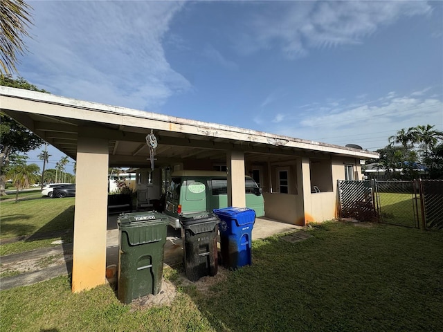 2160 NE 53rd St, Fort Lauderdale, FL 33308 - rear view of property with stucco siding