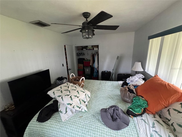 2160 NE 53rd St, Fort Lauderdale, FL 33308 - bedroom featuring a closet and a ceiling fan
