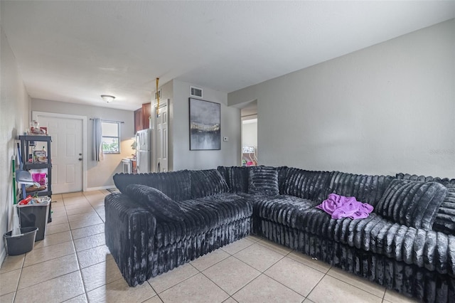 1771 Russell St S, Saint Petersburg, FL 33712 - living area featuring light tile patterned floors