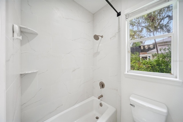 17802 Mission Oak Dr, Lithia, FL 33547 - full bath with washtub / shower combination and toilet