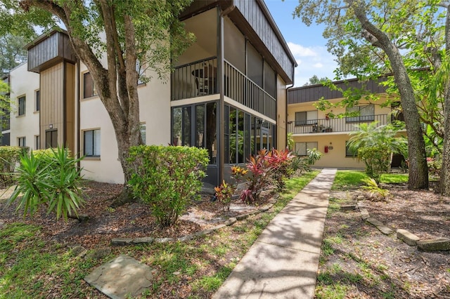 11809 Raintree Lake Ln Unit A, Tampa, FL 33617 - view of property