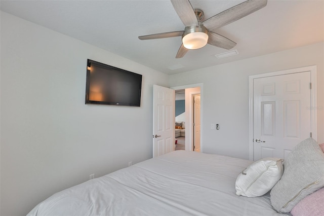 5511 Del Coronado Dr, Apollo Beach, FL 33572 - bedroom featuring a ceiling fan