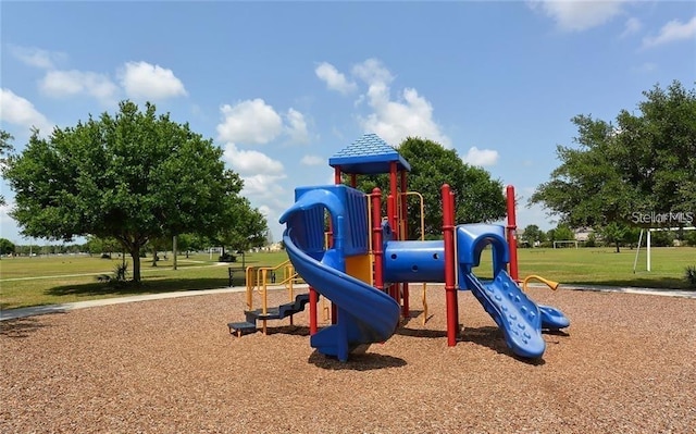 14320 Tree Swallow Way, Lakewood Ranch, FL 34202 - communal playground with a yard